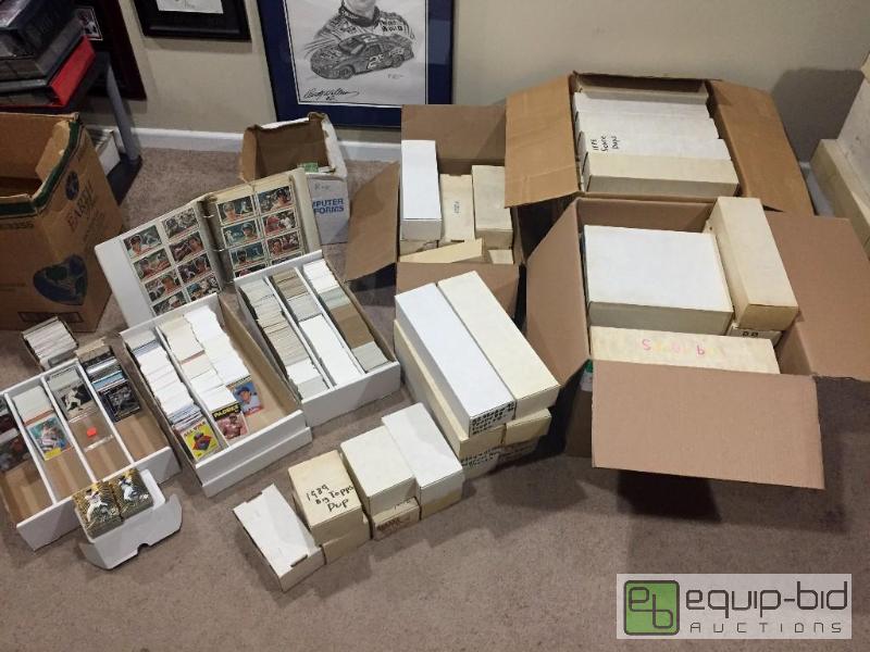 lot 1078 image: HUGE LOT OF OVER 50,000 SPORTS CARDS - UNSEARCHED - LOADED WITH STARS ROOKIES INSERTS AND MORE