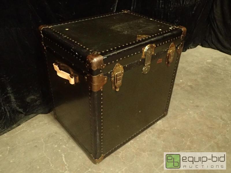 Kansas City Trunk Company Trunk Antique Furniture And Eclectic Art Kansas City Trunk Company Trunk | Antique Furniture and Eclectic Art Pieces | Equip-Bid - Kansas City Trunk Company Trunk Antique Furniture And Eclectic Art