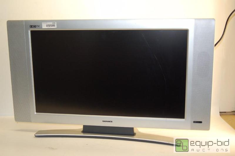 lot 2003 image: MAGNOBOX 32  LCD HD TV