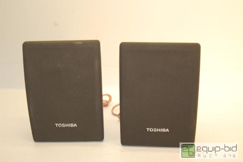 lot 2015 image: TOSHIBA SPEAKER SYSTEM SS-SR94