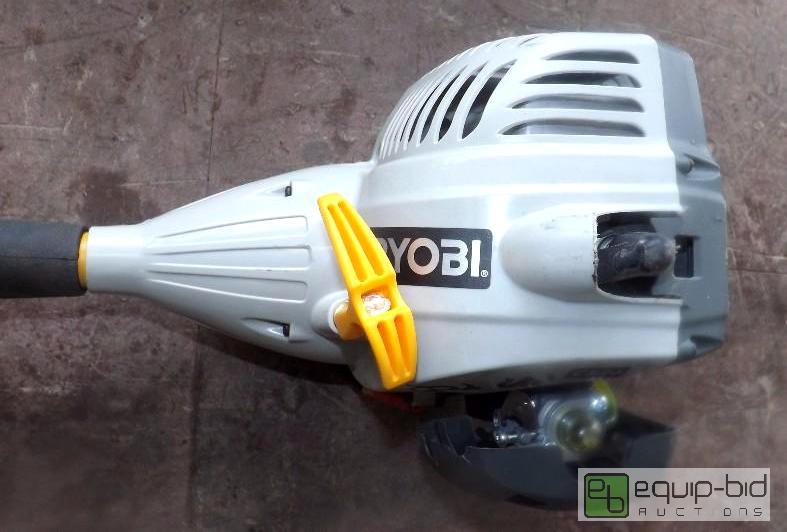 lot 258 image: RYOBI WEED EATER