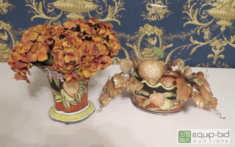 lot 119 image: ASSORTED FANCY ITEMS
