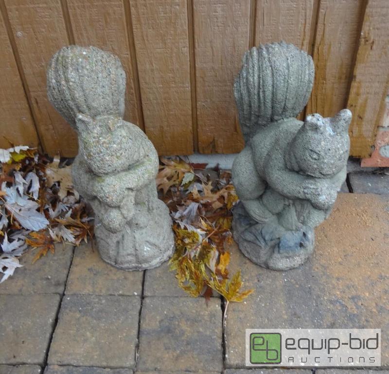 lot 141 image: Squirrel Lawn Ornaments