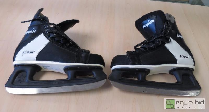 lot 149 image: Hockey Skates