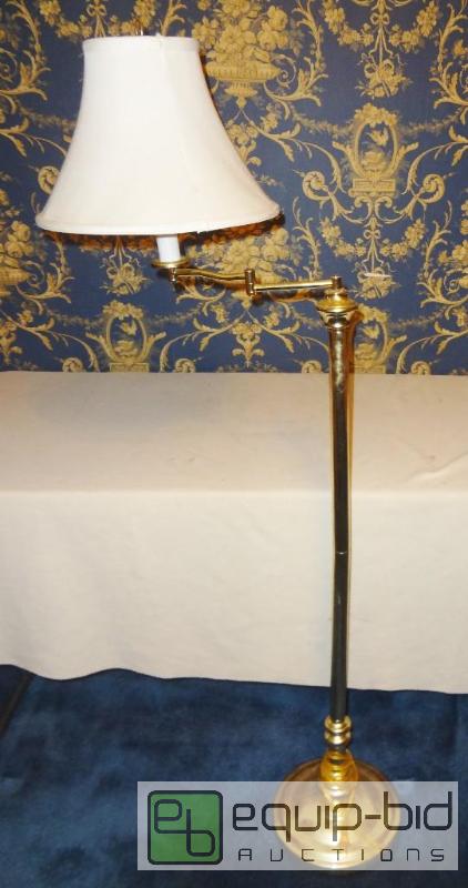 lot 157 image: Brass Floor Lamp