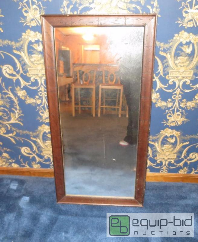 lot 188 image: Mirror