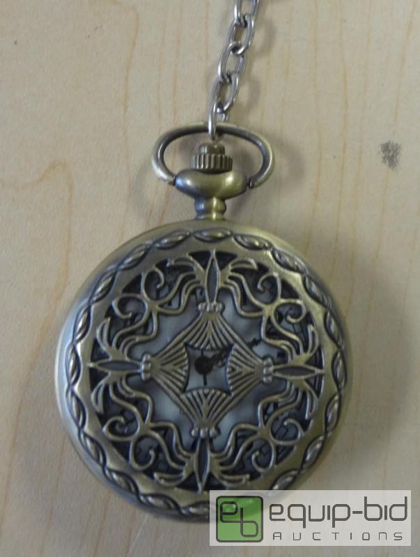 lot 221 image: Pocket Watch