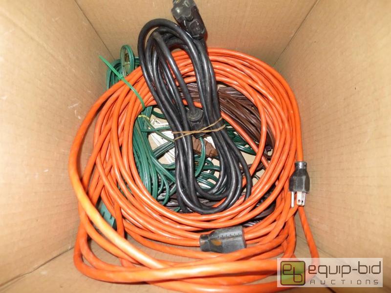 lot 282 image: Box of Extension Cords