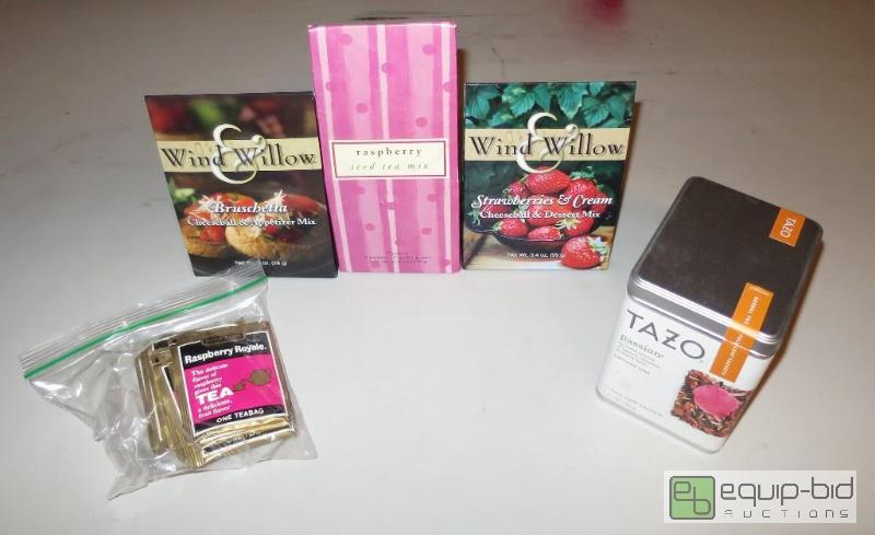 lot 284 image: Lot of Tea