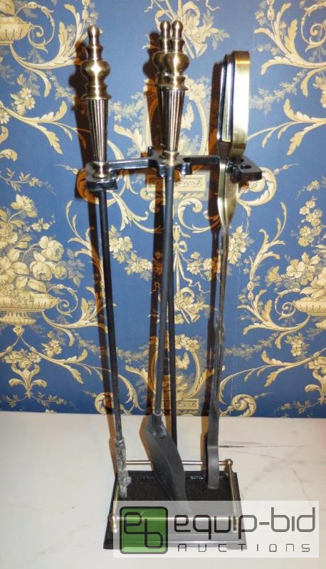 lot 285 image: Fireplace Tools