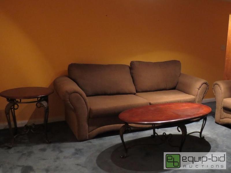lot 29 image: Living Room Combo