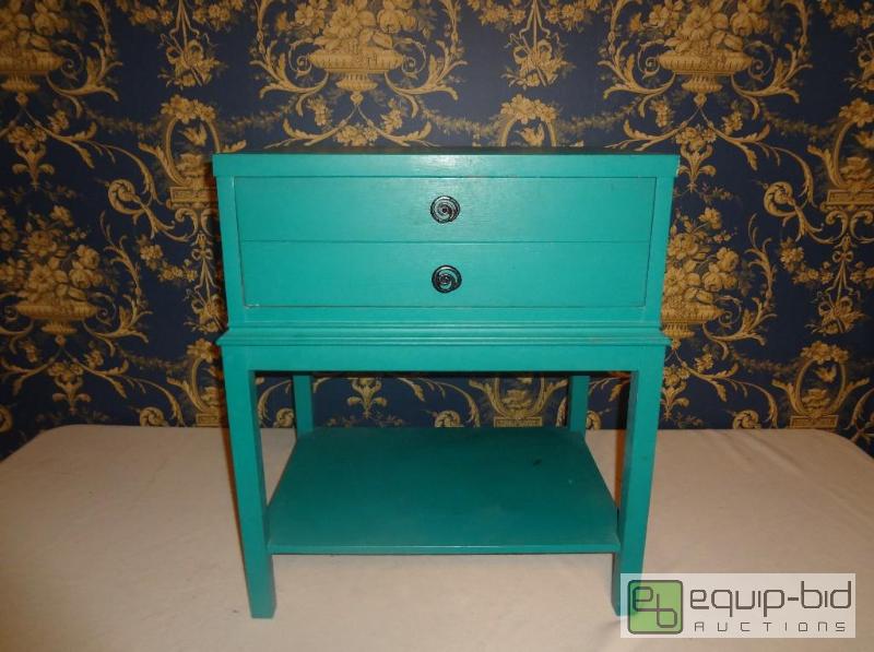 lot 36 image: Cute Repurposed Night Stand