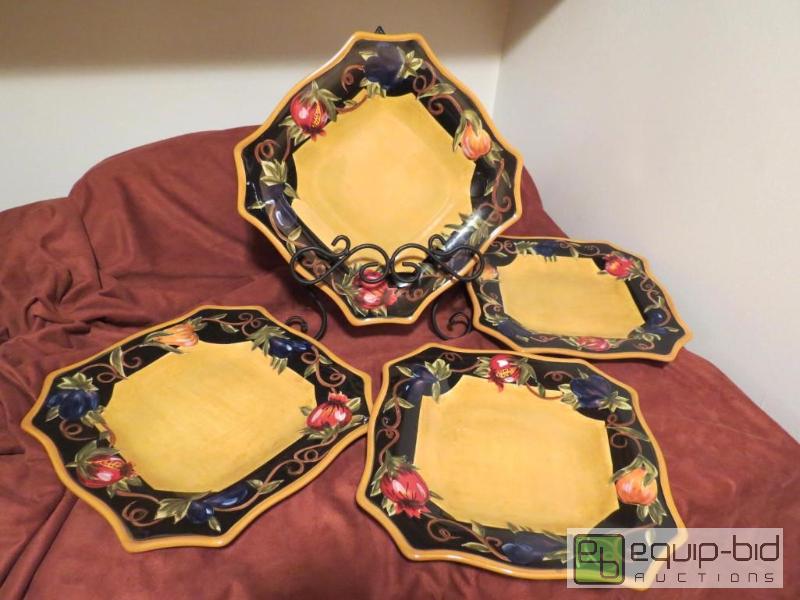 lot 55 image: Raymond Waites Tuscan Valley Set of 4 Plates