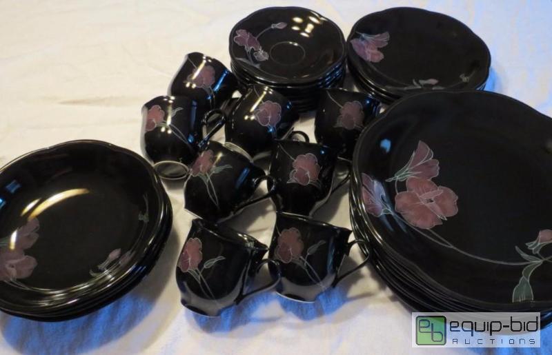 lot 56 image: Mikasa China
