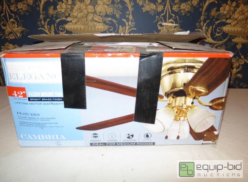 lot 82 image: Ceiling Fan