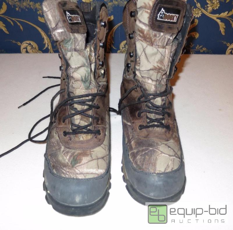 lot 84 image: Rocky Work Boots Size 13