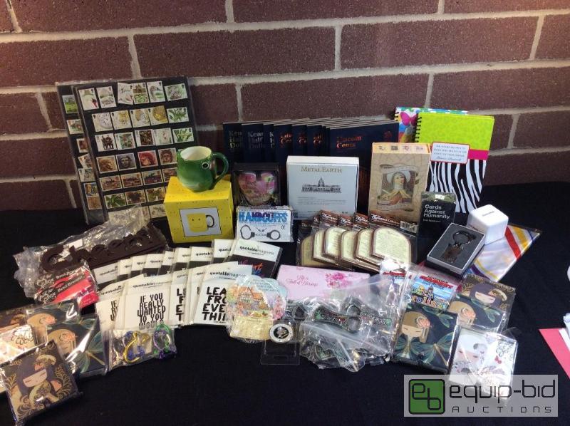 lot 1001 image: Big Lot of Trinkets &amp Gift Items  This Bi...