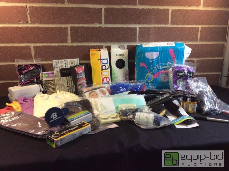 lot 1010 image: Big Lot of Health &amp Beauty Items  This Bi...