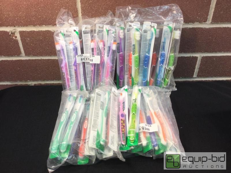 lot 1103 image: Variety of Toothbrushes  Quantity 50 Conditi...