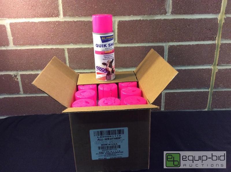 lot 1129 image: All-Weather Quik Shot Livestock Spray Paint I...