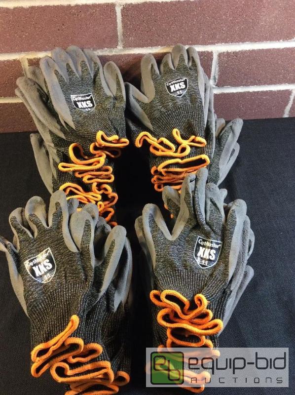 lot 1146 image: Magid Glove &amp Safety Cut Master Foam Late...