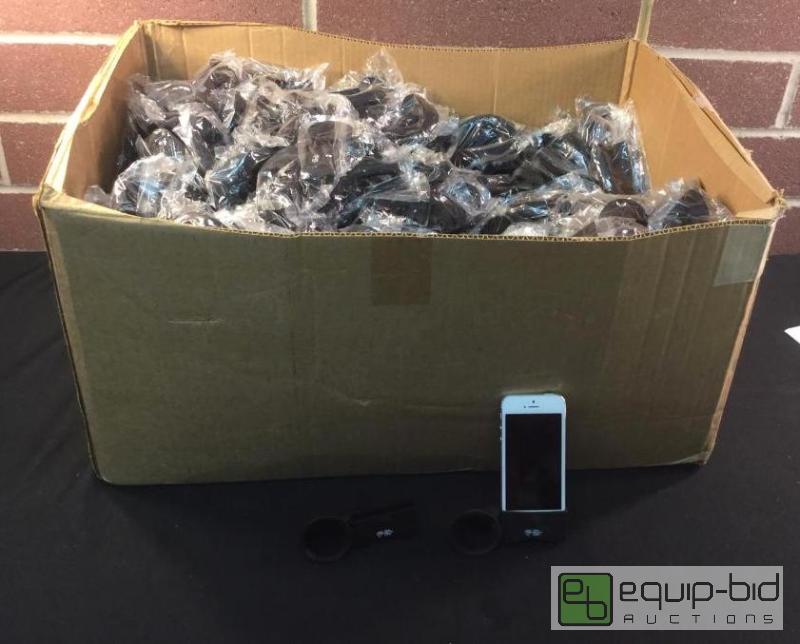 lot 1175 image: Rubber Cell Phone Speakers with Logo (Phone N...