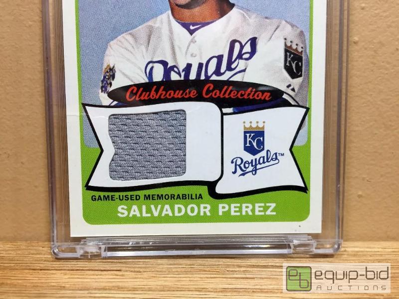 2014 KANSAS CITY ROYALS GAME ISSUED AUTO WORLD SERIES JERSEY SALVADOR PEREZ