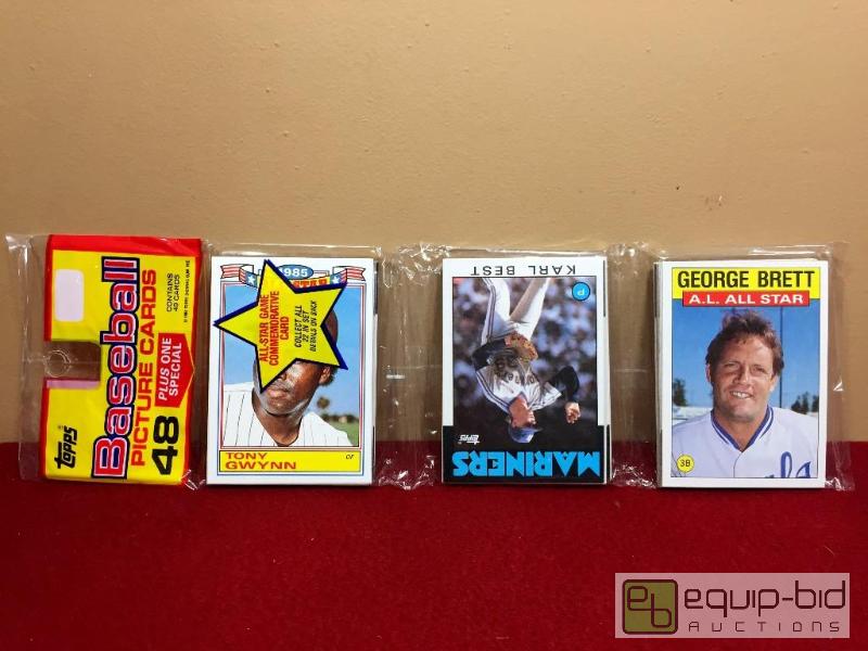 lot 1041 image: RARE 1986 TOPPS RACK PACK WITH GEORGE BRETT & TONY GWYNN SHOWING ON FRONT - 2 HALL OF FAMERS 