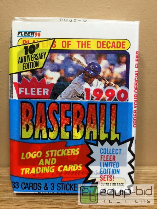 lot 1091 image: RARE 1990 FLEER FACTORY SEALED CELLO PACK WITH GEORGE BRETT SHOWING ON FRONT - EXTREMELY HARD FIND