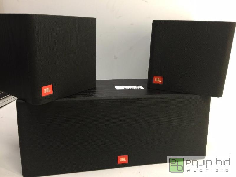 lot 3035 image: JBL FLIXL 3 SPEAKER SYSTEM PROFESSIONAL HOME