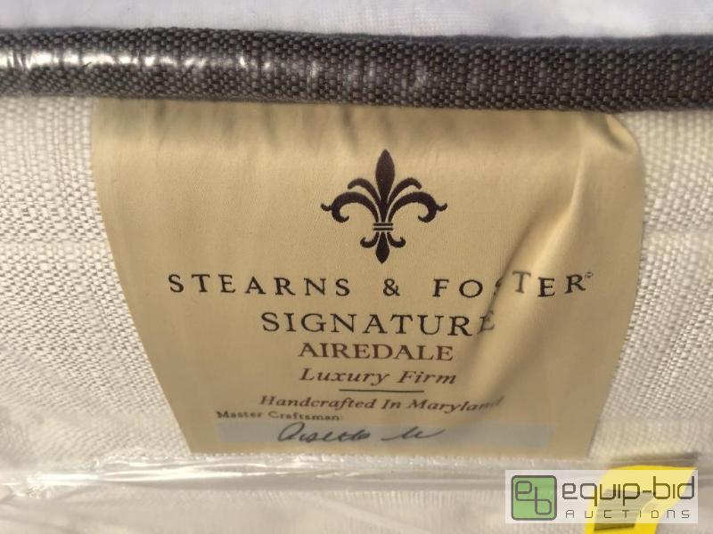 stearns and foster signature airedale