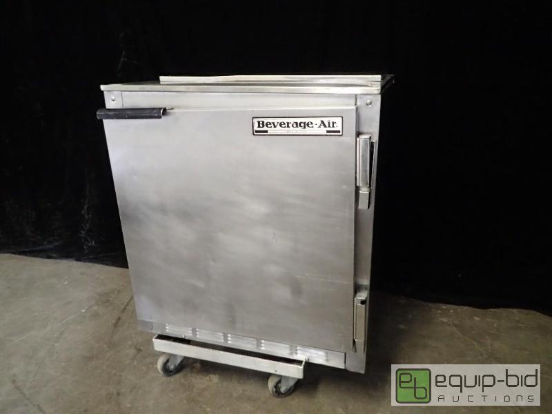 lot 9415 image: Beverage Air Undercounter Cooler