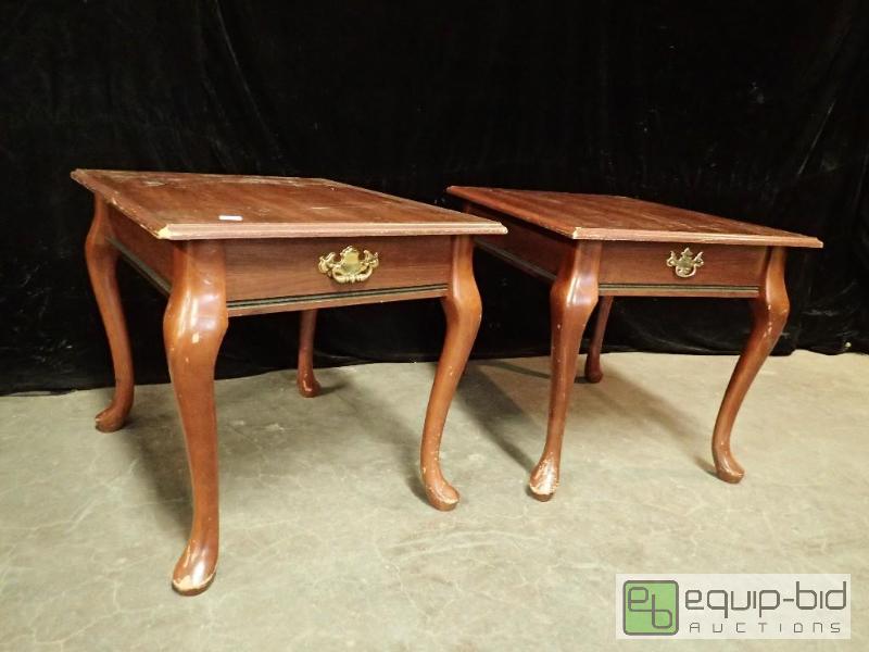 lot 9678 image: (2) Wooden End Tables