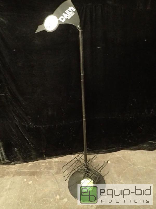 lot 9815 image: Metal Merchandising Display Rack