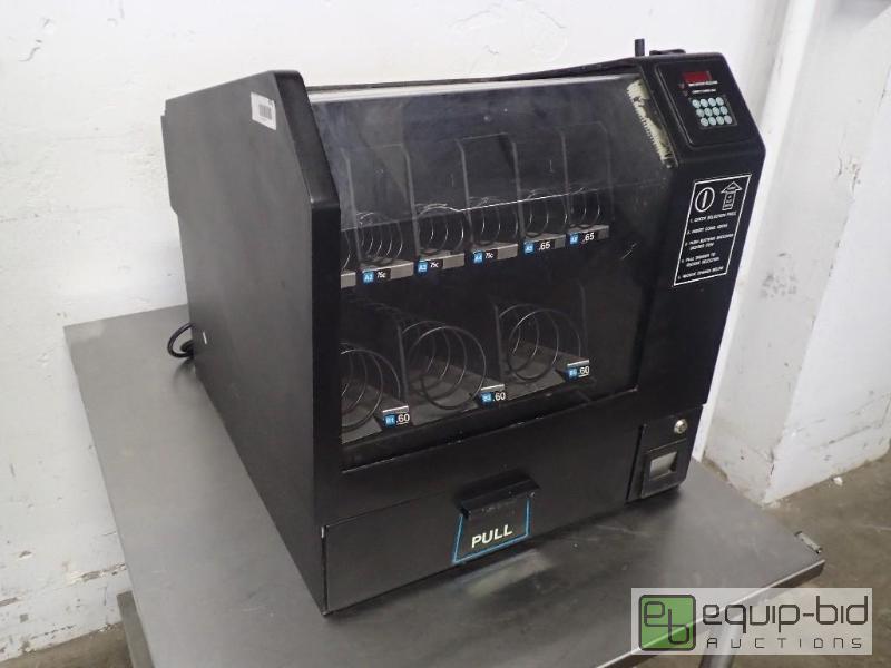lot 801 image: Table Top Glass Front Vending Machine