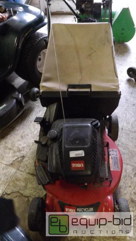lot 168 image: TORRO SELF PROPELLED 6HP MOWER
