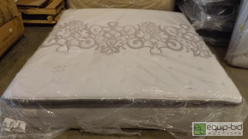lot 190 image: POSTUREPEDIC GROVE LANE PLUSH EURO PILLOWTOP - KING SIZE