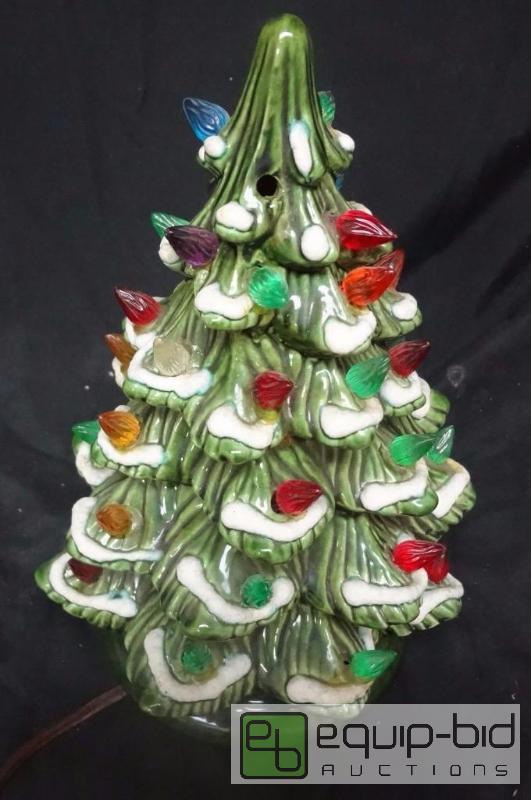 lot 14 image: VINTAGE CERAMIC HOLIDAY SEASONAL FROSTED CHRISTMAS TREE