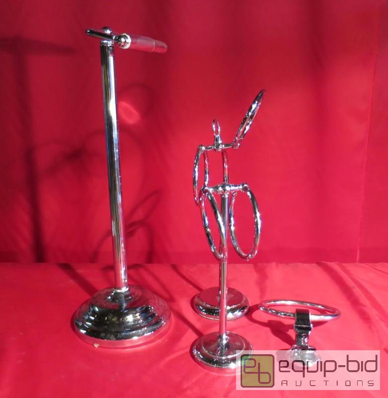 lot 143 image: Chrome 4 pc. Bathroom Set