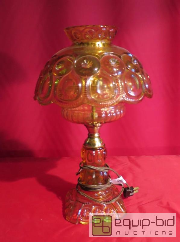 lot 186 image: Depression Glass Lamp