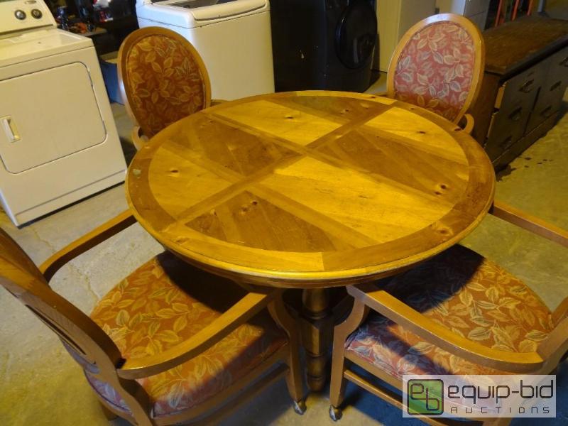 lot 2 image: Solid wood table with 4 chairs