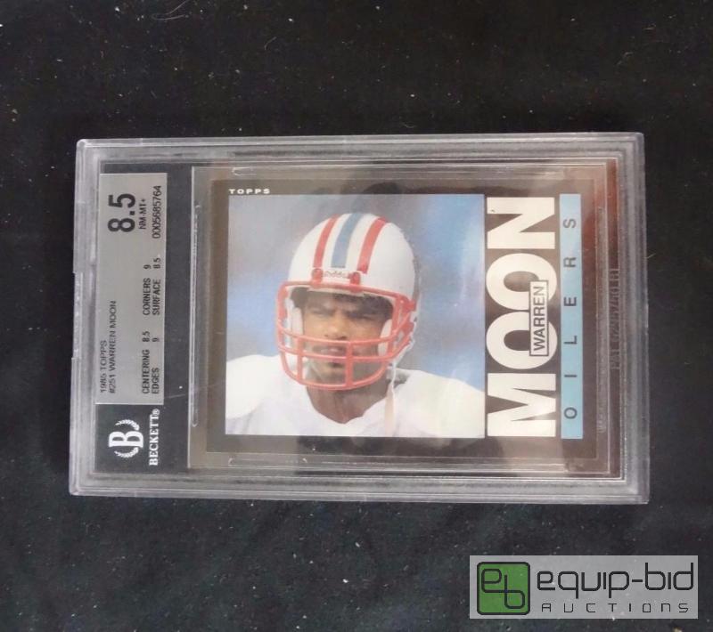 lot 23 image: 1985 TOPPS WARREN MOON ROOKIE RC Card Rated