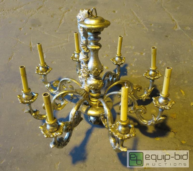 lot 317 image: Chandelier