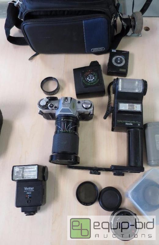 lot 332 image: CANON