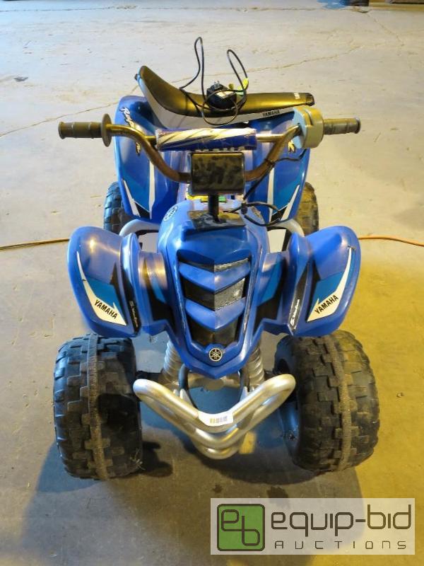lot 5 image: Kids ATV Fully Functioning