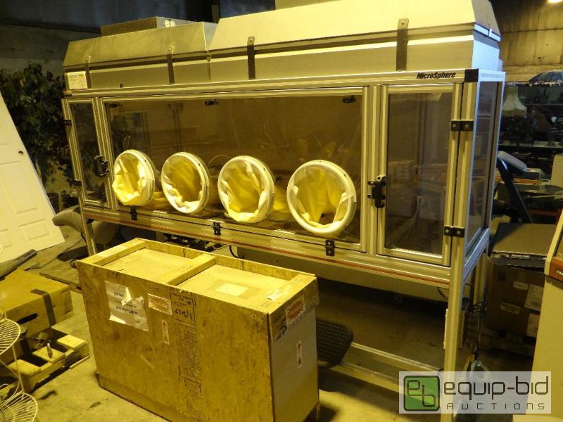lot 6000 image: Microsphere Biosafety Germ Free Cabinet