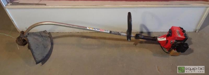 lot 71 image: CRAFTSMAN Weed Eater