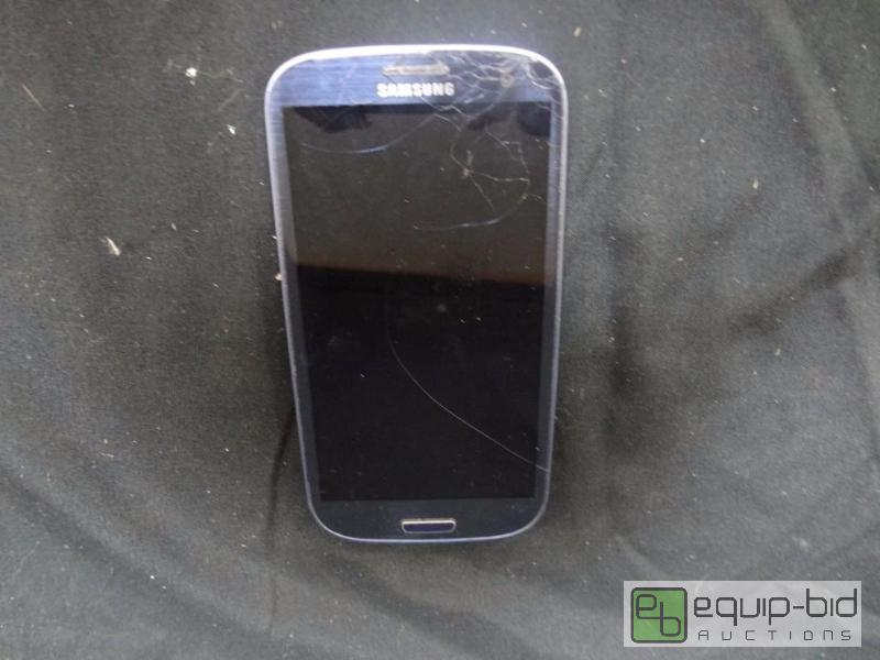 lot 9 image: Samsung Galaxy Ss3 for parts