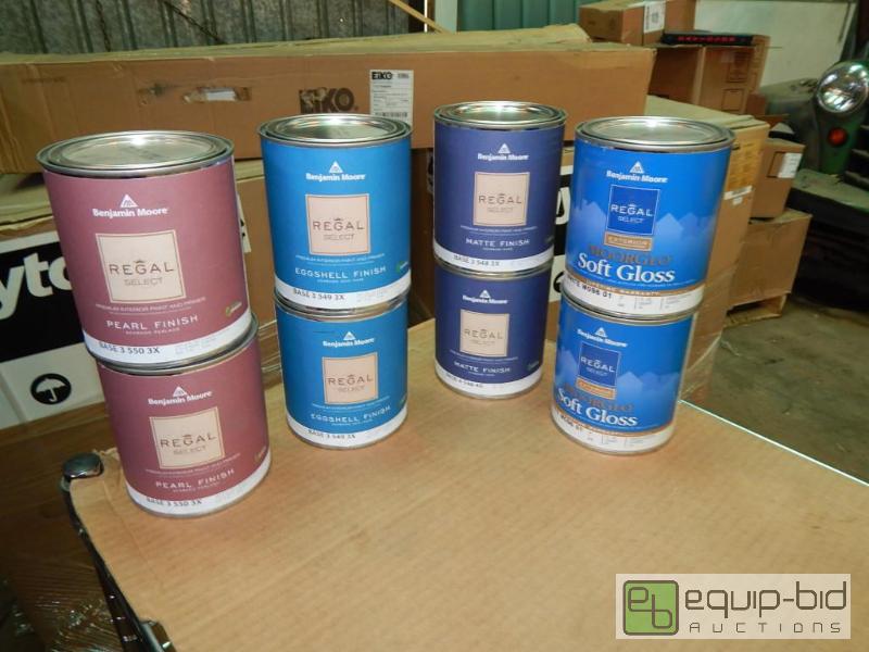 lot 3427 image: 8 Quarts of Benjamin Moore Paint and Base