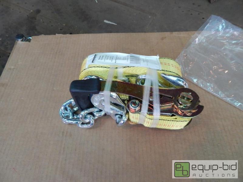 lot 3543 image: Progrip 27 Ratchet Tie Down With Chain Grab Hooks